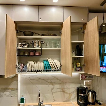 Smart Modern Apartment B Athena Bagian luar foto