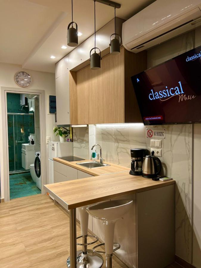 Smart Modern Apartment B Athena Bagian luar foto